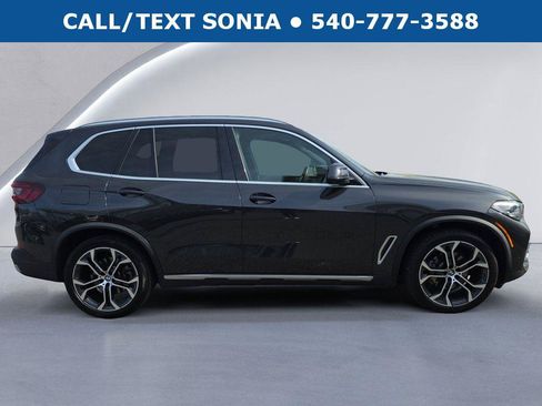 Used 2023 BMW X5 sDrive40i w/ Premium Package RWD image 2