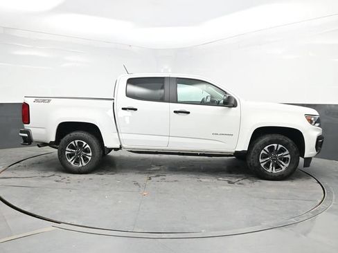 Used 2022 Chevrolet Colorado Z71 w/ Safety Package AWD/4WD image 8