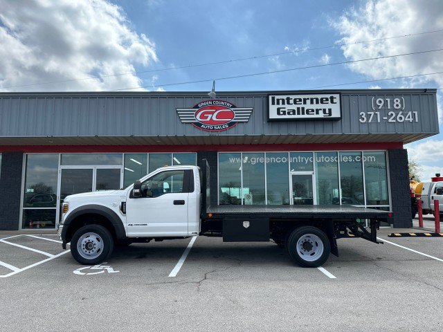 Used 2019 Ford F550 4x4 Regular Cab Super Duty image 5