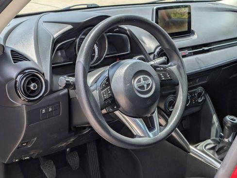 Used 2016 Scion iA FWD image 10
