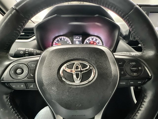 Certified 2019 Toyota RAV4 XLE Premium w/ Cold Weather Package AWD/4WD image 11