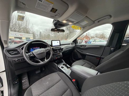 Used 2023 Ford Escape Active image 8