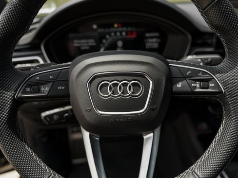 Used 2025 Audi S5 Premium Plus w/ Premium Plus Package AWD/4WD image 17