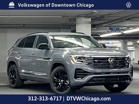 New 2026 Volkswagen Atlas Cross Sport SEL R-Line image 2