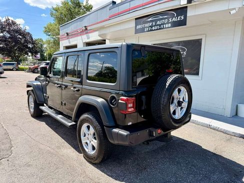 Used 2019 Jeep Wrangler Unlimited Sport S AWD/4WD image 12