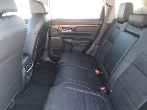 Used 2022 Honda CR-V Touring image 16