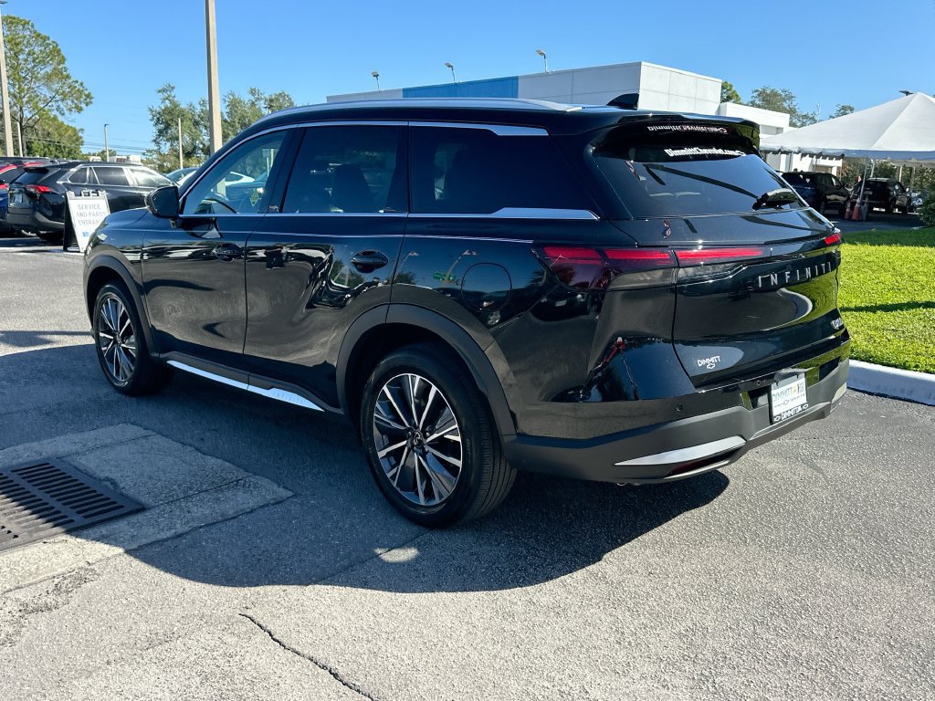 Used 2026 INFINITI QX60 Luxe FWD image 7