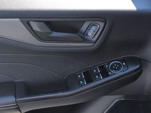 Used 2023 Ford Escape Active FWD image 13