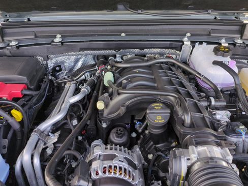 New 2025 Jeep Wrangler Unlimited Rubicon w/ Safety Group image 22