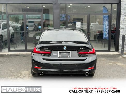 Used 2022 BMW 330i xDrive Sedan w/ Convenience Package image 23