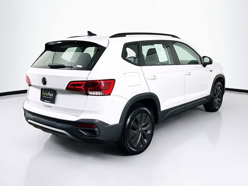 Used 2024 Volkswagen Taos S FWD image 9