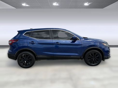 Used 2021 Nissan Rogue Sport S image 6