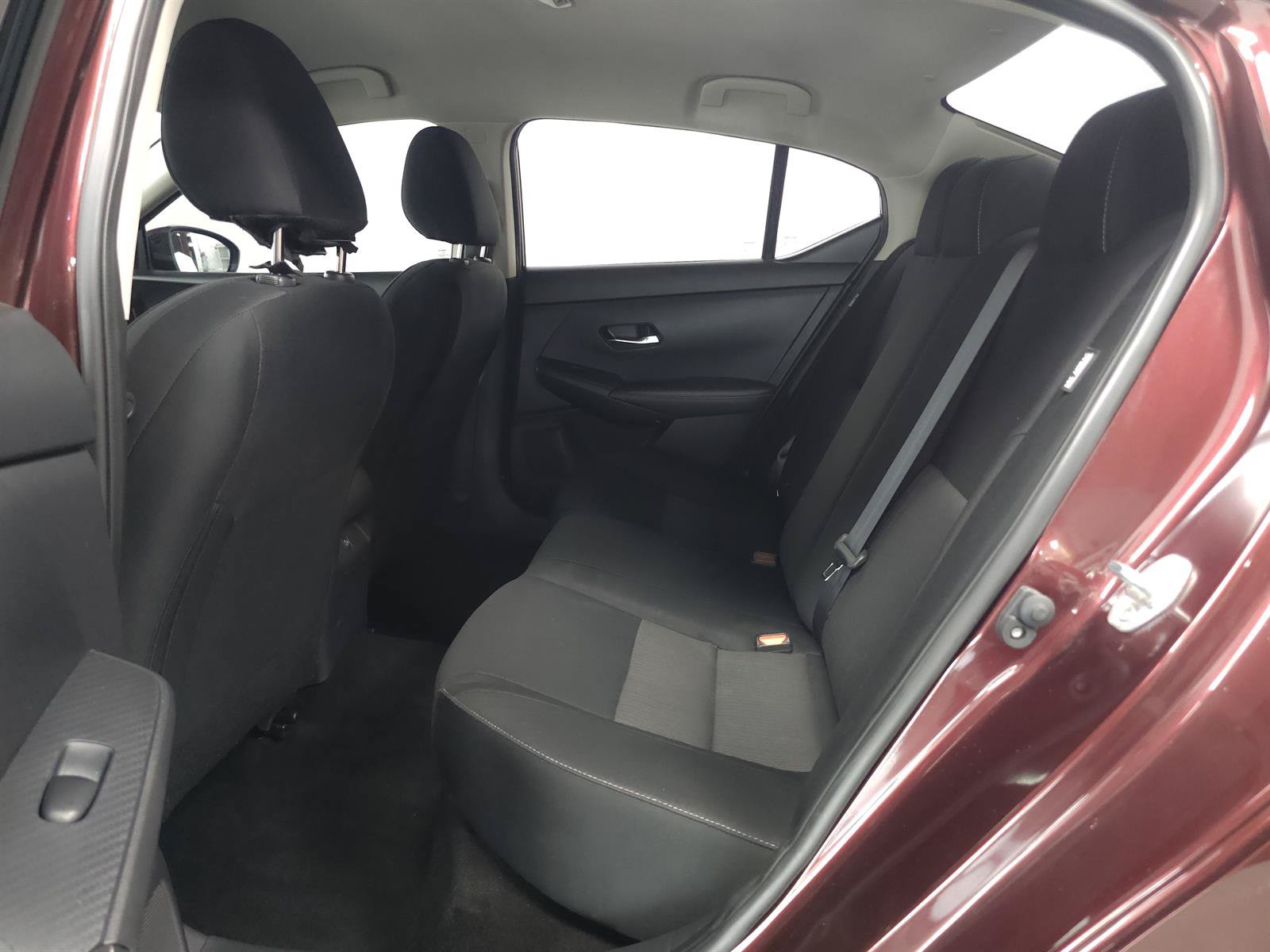Used 2023 Nissan Sentra SV FWD image 5
