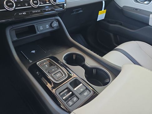 New 2026 Honda Pilot Touring image 26