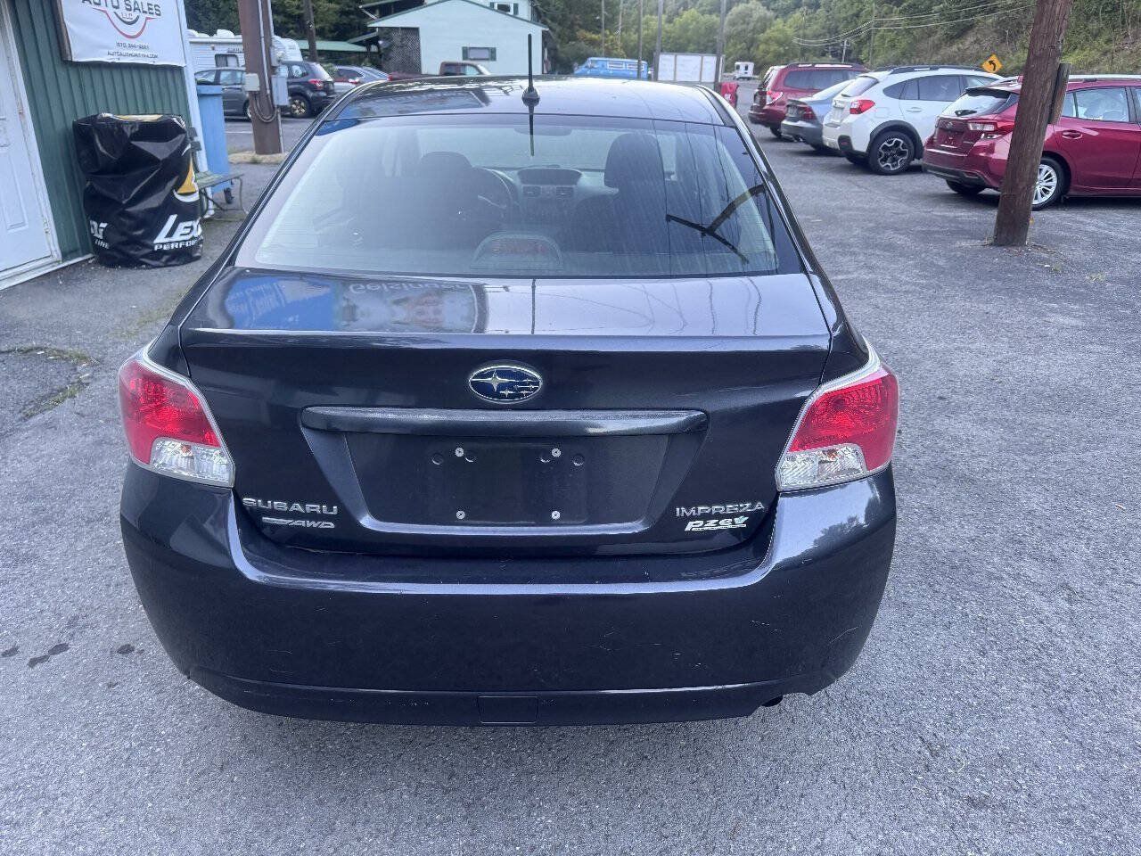 Used 2013 Subaru Impreza 2.0i Premium w/ Popular Pkg 2 AWD/4WD image 5