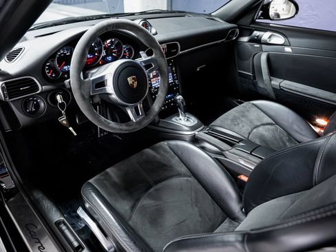 Used 2012 Porsche 911 Carrera GTS RWD image 9