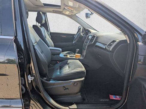 Used 2013 Jeep Grand Cherokee Laredo AWD/4WD image 20