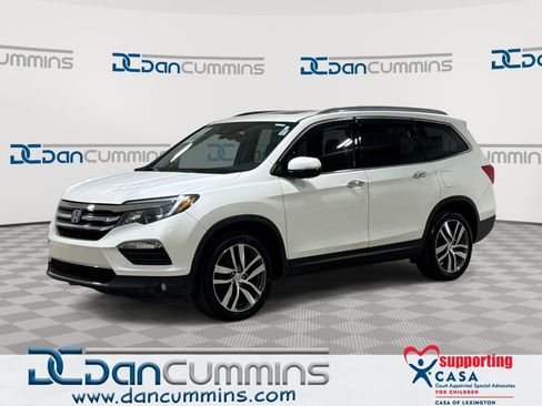 Used 2017 Honda Pilot Elite image 1