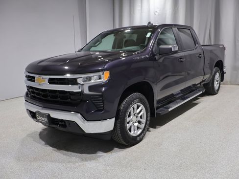Used 2023 Chevrolet Silverado 1500 LT AWD/4WD image 6