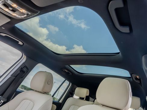 Used 2024 Mercedes-Benz EQB 250+ image 26