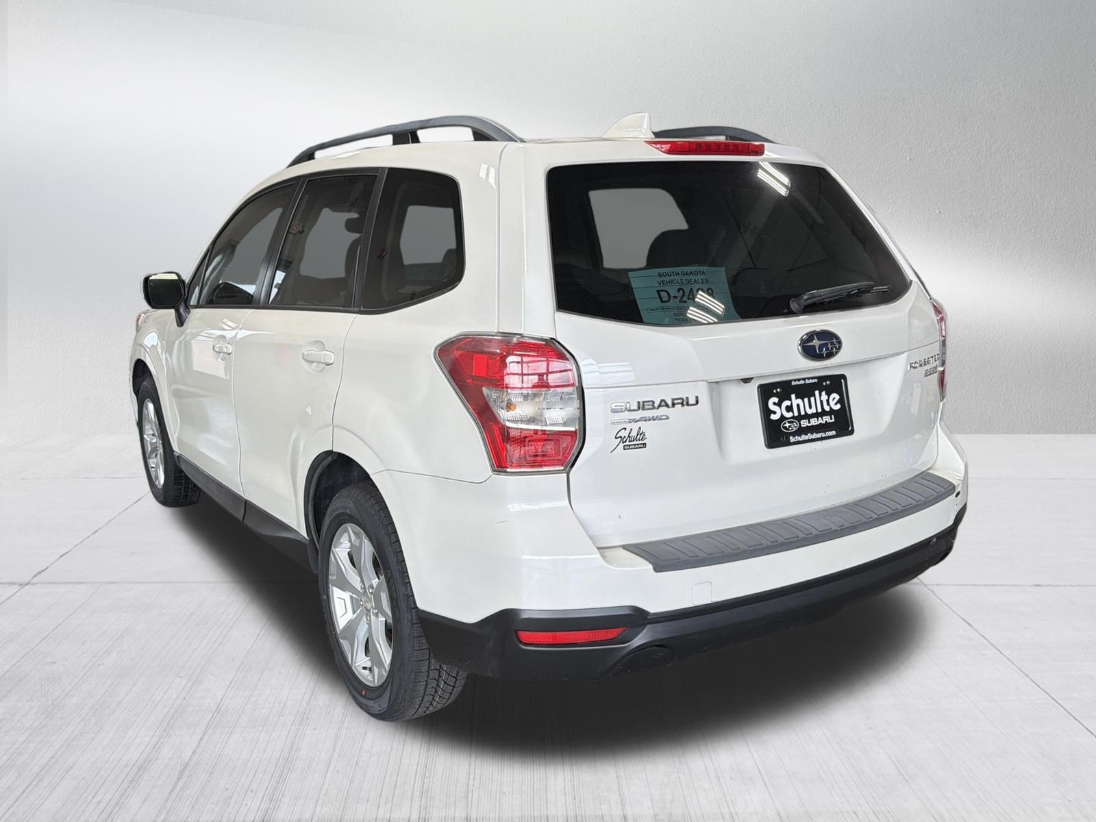 Used 2016 Subaru Forester 2.5i Premium w/ Popular Package #2 AWD/4WD image 5