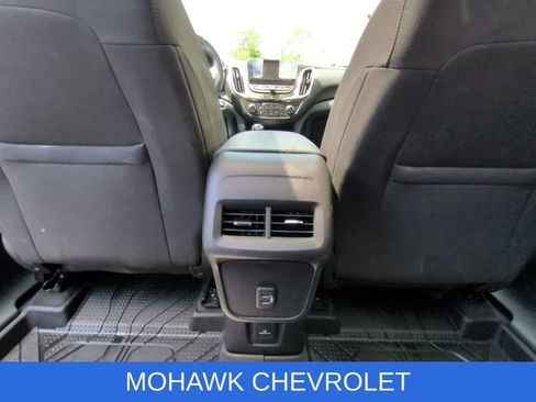 Used 2019 Chevrolet Equinox LT w/ Sun & Navigation Package AWD/4WD image 23