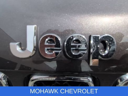 Used 2020 Jeep Compass Latitude AWD/4WD image 33