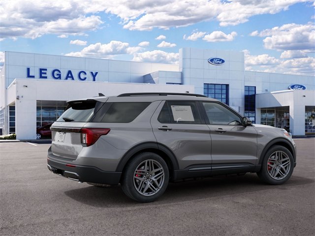 New 2027 Ford Explorer ST-Line w/ Premium Package RWD image 6
