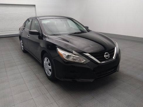 Used 2018 Nissan Altima 2.5 S w/ S Convenience Package FWD image 13