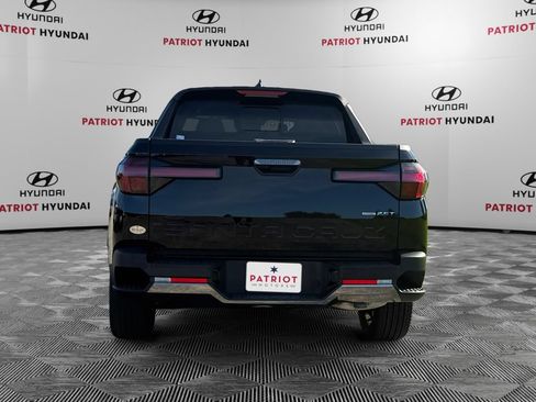 Certified 2025 Hyundai Santa Cruz Limited AWD/4WD image 4