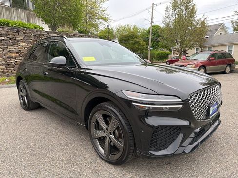 Used 2023 Genesis GV70 3.5T Sport w/ Sport Prestige Package AWD/4WD image 7