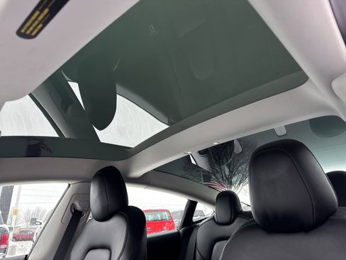 Used 2022 Tesla Model 3 Long Range image 20