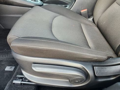 Used 2024 Kia Forte LXS FWD image 18