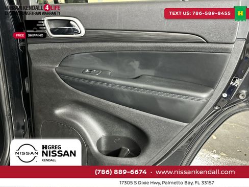 Used 2021 Jeep Grand Cherokee Laredo image 35