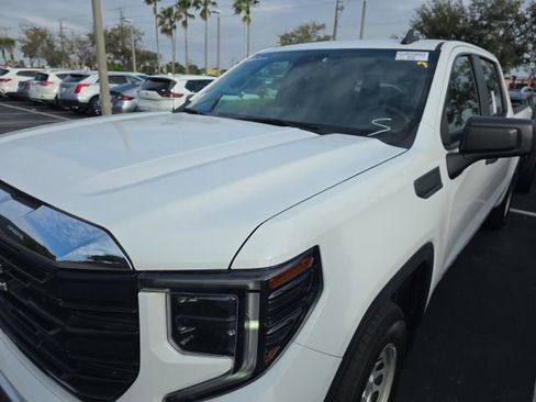 Used 2024 GMC Sierra 1500 Pro w/ Pro Value Package image 9