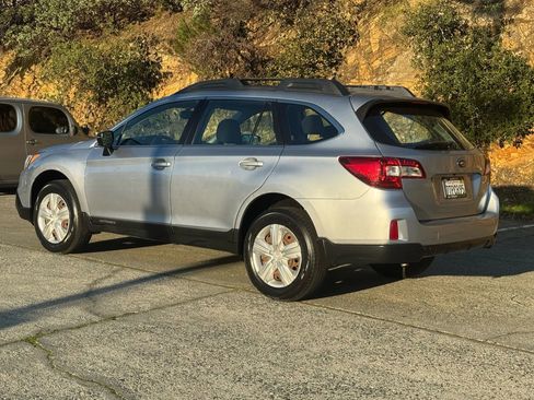 Used 2016 Subaru Outback 2.5i w/ Popular Package #2 image 4