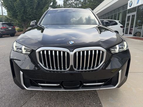 Used 2024 BMW X5 xDrive40i w/ Premium Package AWD/4WD image 10
