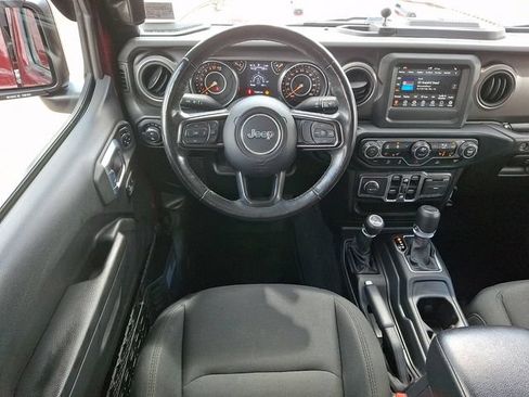 Used 2022 Jeep Gladiator Sport AWD/4WD image 12
