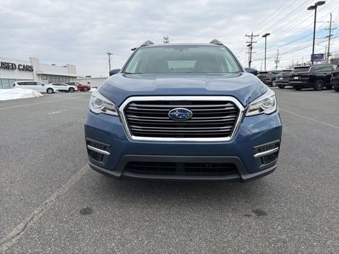 Used 2022 Subaru Ascent Premium w/ Convenience Package image 3