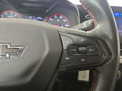 Certified 2024 Chevrolet Trax RS w/ Driver Confidence Package image 16