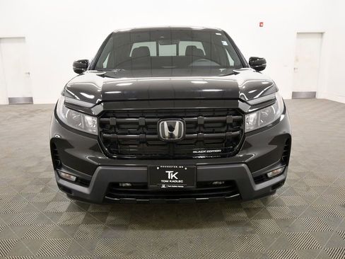 Certified 2025 Honda Ridgeline Black Edition image 11