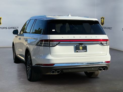 Used 2024 Lincoln Aviator Reserve image 7