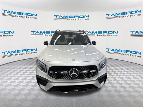Used 2021 Mercedes-Benz GLB 250 image 8