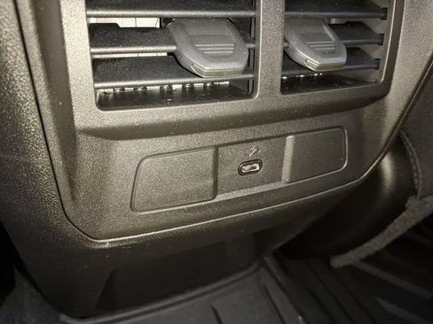 New 2026 GMC Canyon Elevation AWD/4WD image 13