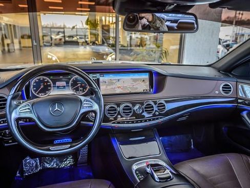 Used 2016 Mercedes-Benz S 550 Sedan image 28