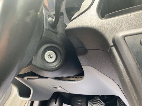 Used 2018 Ford Transit 350 138 DRW w/ Premium Package RWD image 17