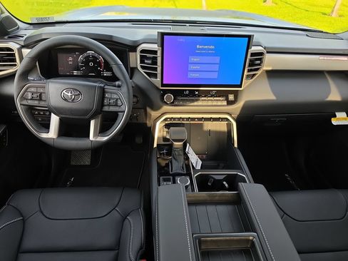 New 2026 Toyota Tundra Limited AWD/4WD image 25