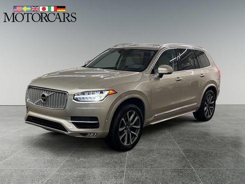 Used 2017 Volvo XC90 T6 Inscription w/ Vision Package AWD/4WD image 7