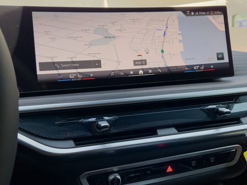 New 2026 BMW X5 xDrive50e w/ M Sport Package image 13