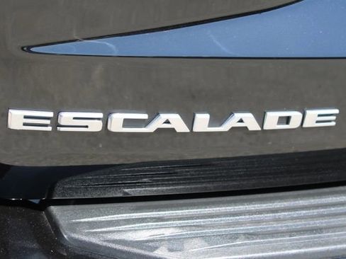 Used 2025 Cadillac Escalade Sport Platinum AWD/4WD image 7